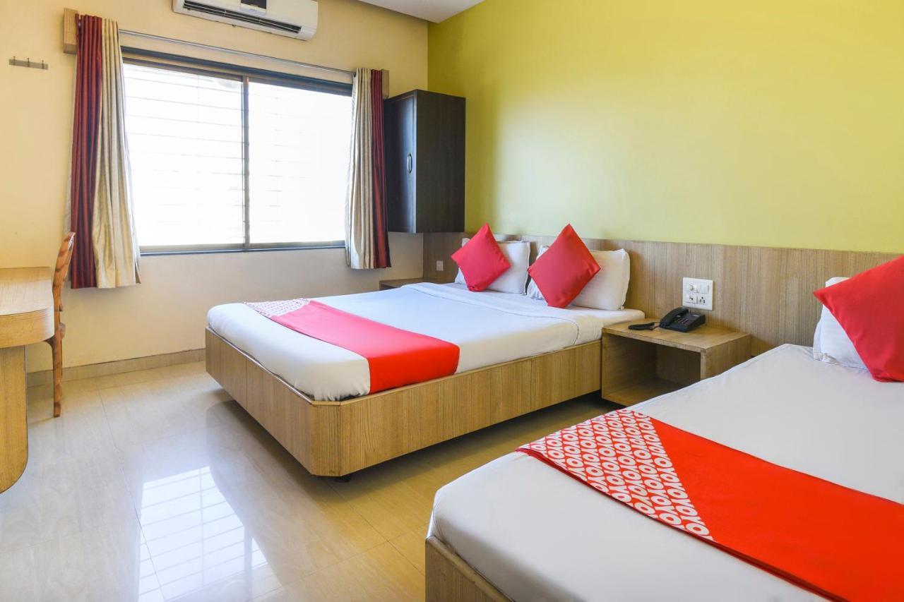 Sai Palkhi Hotel เชอร์ดี ภายนอก รูปภาพ